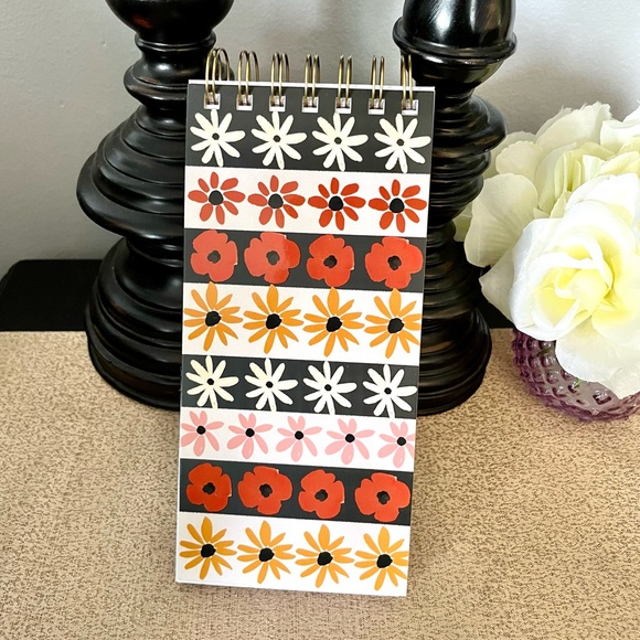 NWT FLORAL Hardcover Notebook/Journal Notepad Stationery Bundle - Picture 3 of 7